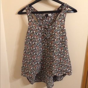 🌺H&M Floral Racer Back Tank Top